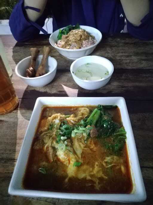 Bakso & Mie Ayam Madani 6