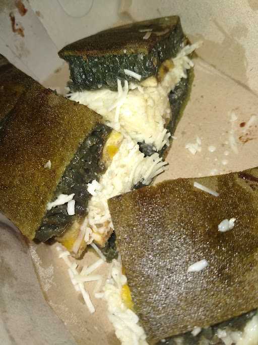 Martabak Hitam Manis, Ngemplak 2