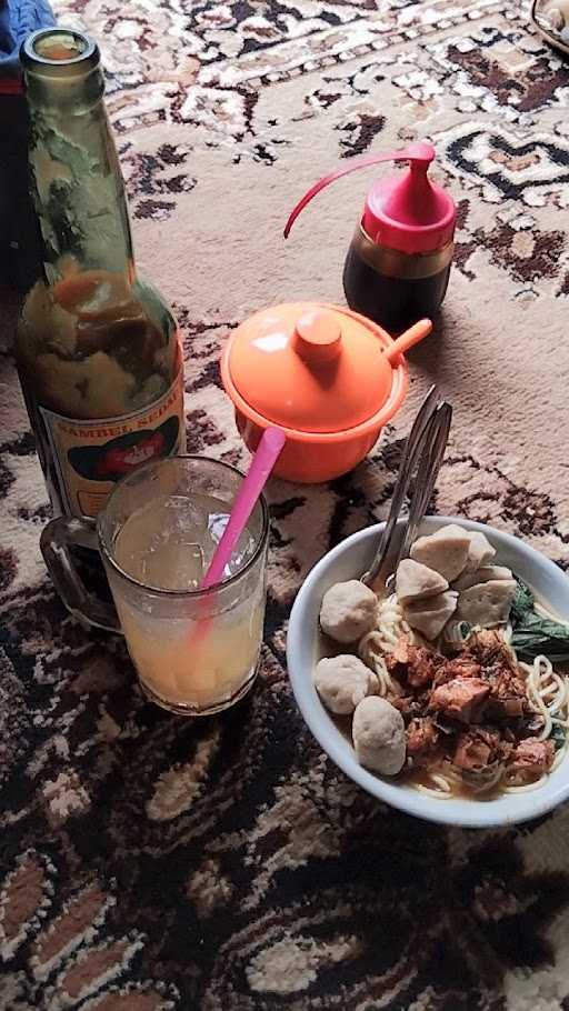 Mie Ayam & Bakso Pak Kabul 8