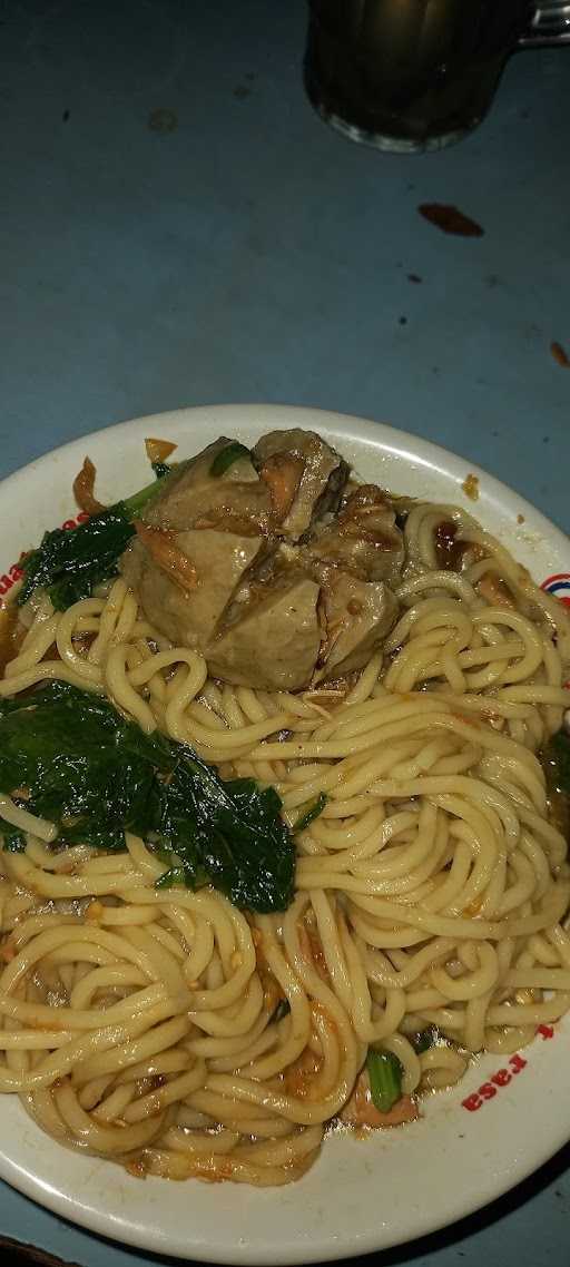 Mie Ayam & Bakso Pak Kabul 4