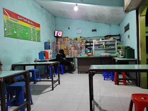 Warmindo Saung Kabayan Ngemplak 10