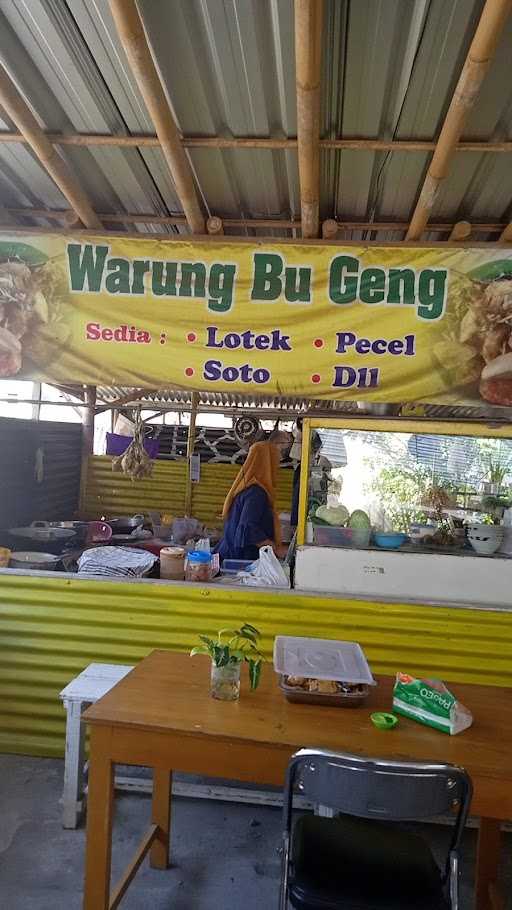 Warung Bu Geng (Lotek, Pecel, Soto) 7