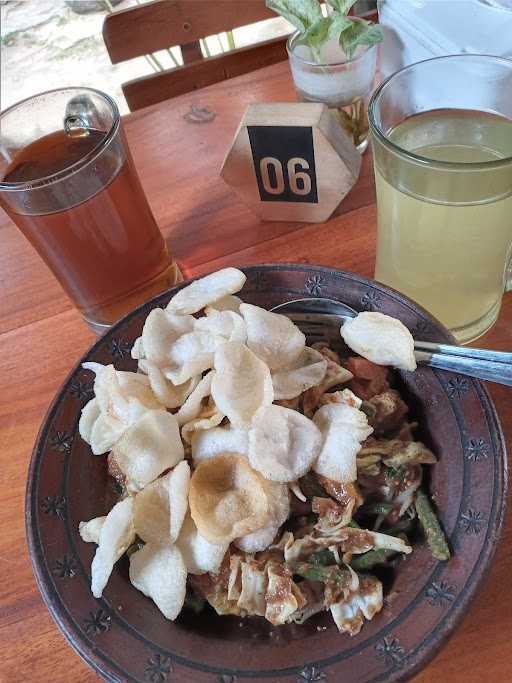 Warung Iyup 8