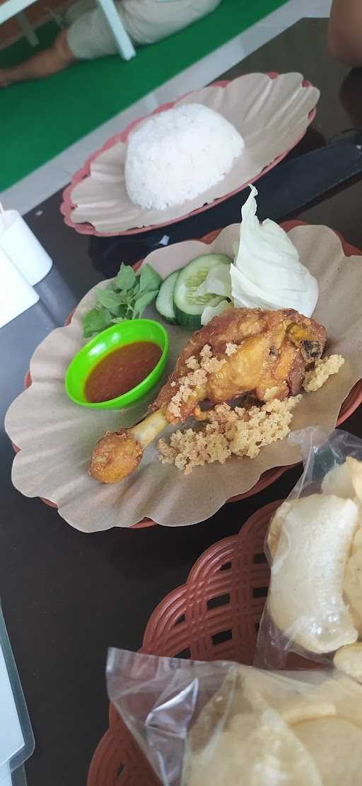 Ayam Goreng Kremes & Nasi Kotak Mbak Nur 6