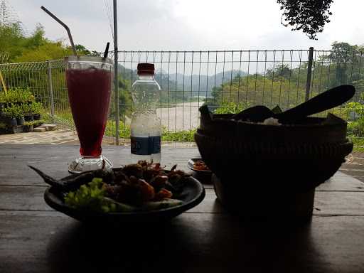 Klangon Bridge Resto 9