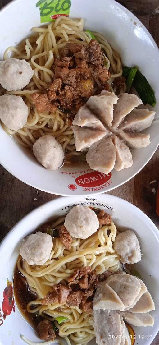 Mie Ayam & Bakso Sapi Mb Yanti 1