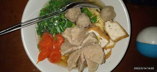 Mie Ayam & Bakso Sapi Mb Yanti 7