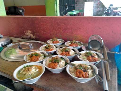 Warung Makan Bagus - Spesial Mie Ayam, Soto & Bakso 7