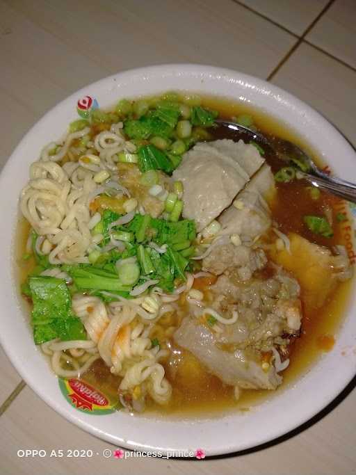 Warung Makan Bagus - Spesial Mie Ayam, Soto & Bakso 3