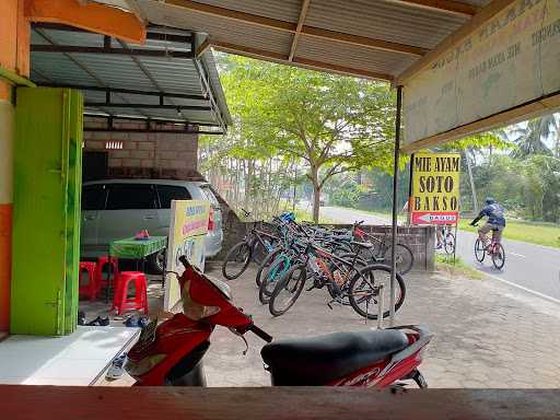 Warung Makan Bagus - Spesial Mie Ayam, Soto & Bakso 8