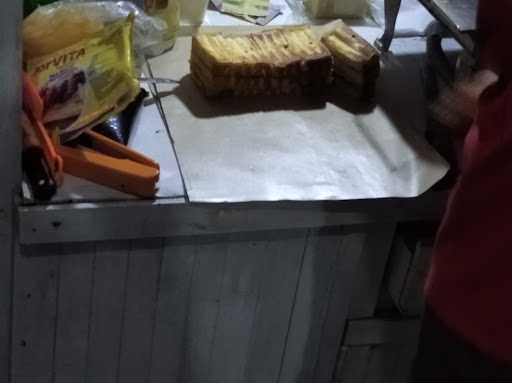 Roti Bakar Spesial 4