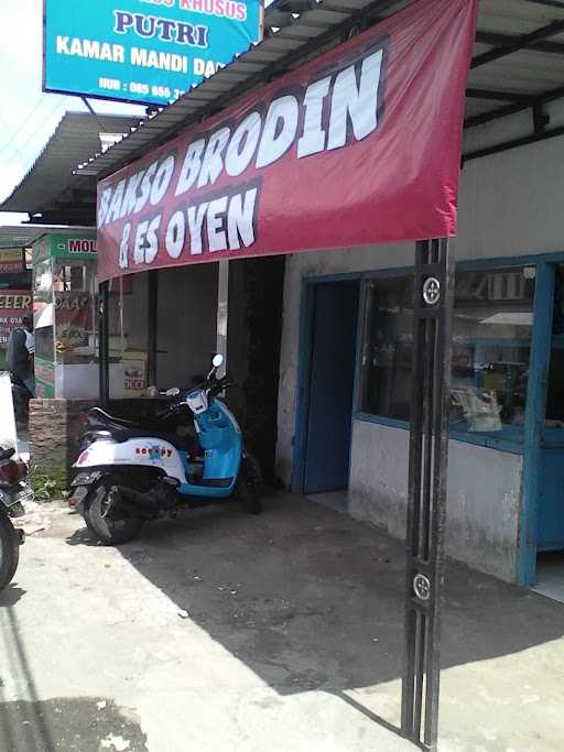 Bakso Brodin & Es Oyen 6