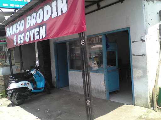 Bakso Brodin & Es Oyen 3