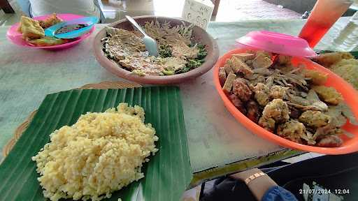 Nasi Jagung Kutogirang 9