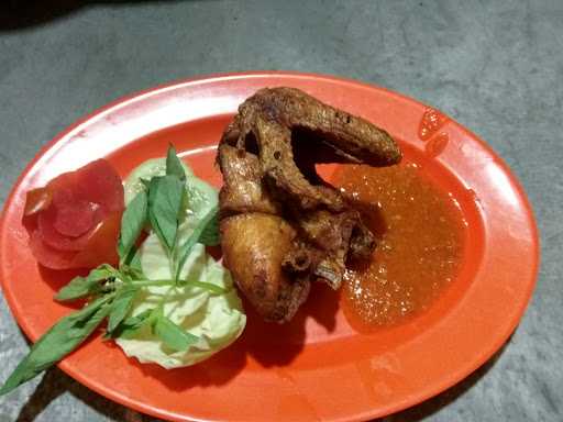 Warung Bu Sri 4