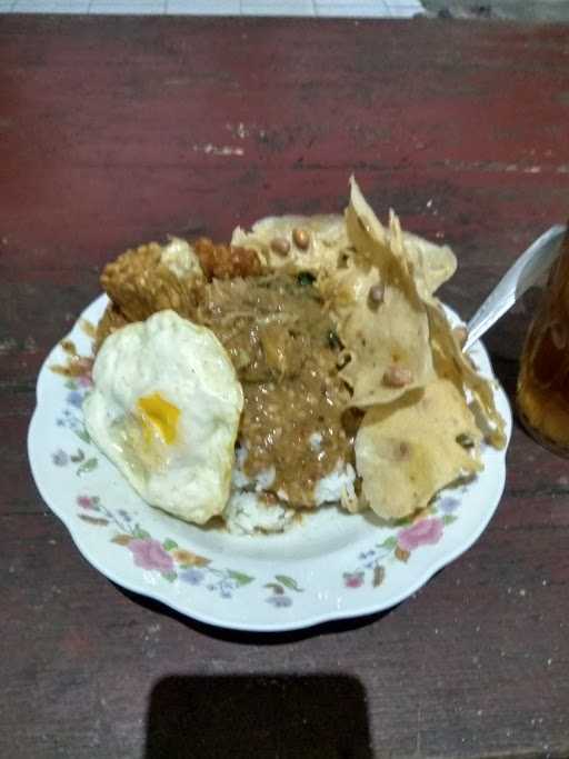 Warung Nasi Goreng Hijau 10