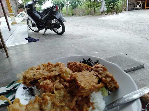 Warung Pojok 4