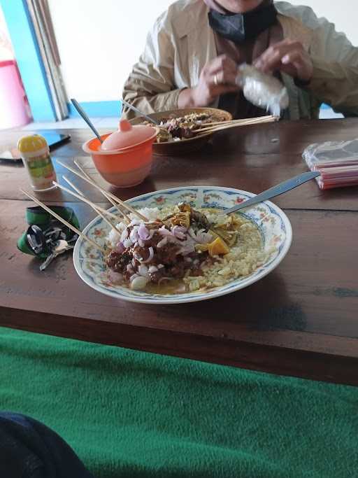 Warung Sate Umi Fitriyah 3