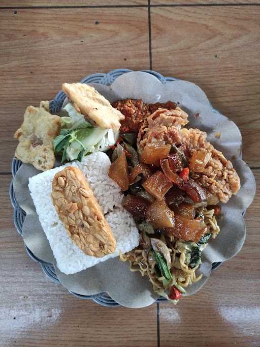 Warung Soponyono 2