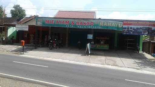 Mie Ayam & Bakso  Giri Barokah  Betal 2