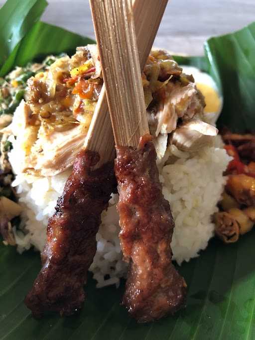 Warung Made (Traditional Food) Babi Genyol 4