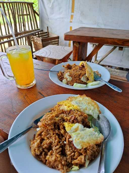 Warung Makan Anugerah 2