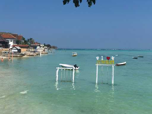 Warung Makan Jembatan Kuning 4