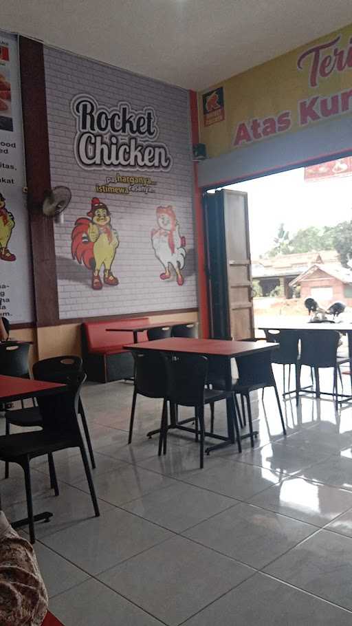 Rocket Chicken Jetis 8