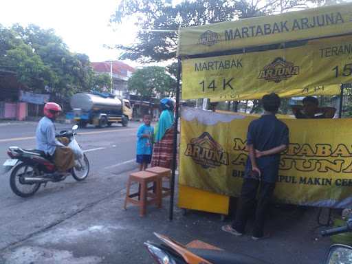 Arjuna Terang Bulan & Martabak 9