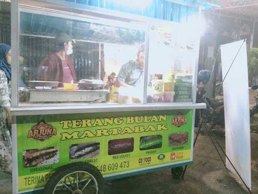 Arjuna Terang Bulan & Martabak 10