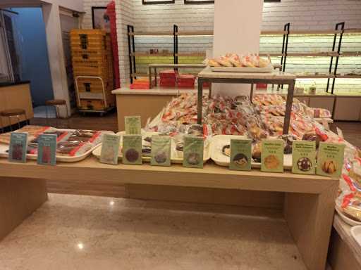 Laritta Bakery Perak 7