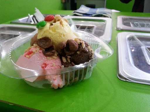 Assery Ice Cream Kelapa Muda 2