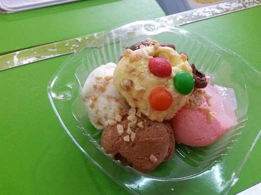 Assery Ice Cream Kelapa Muda 1