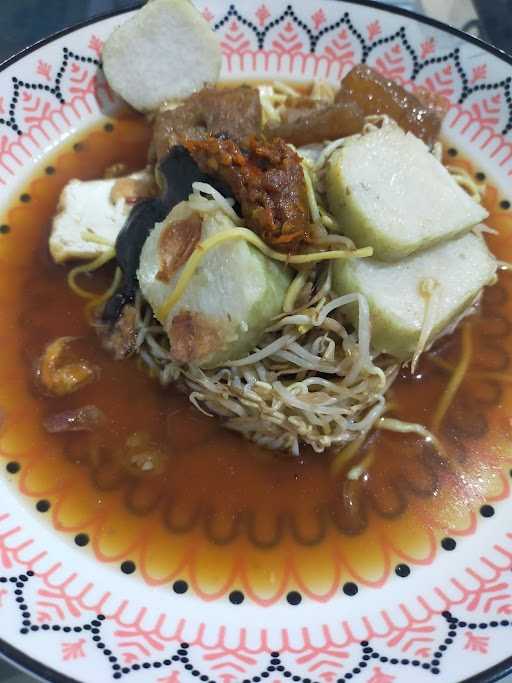 Lontong Mie Ny. Marlia 7