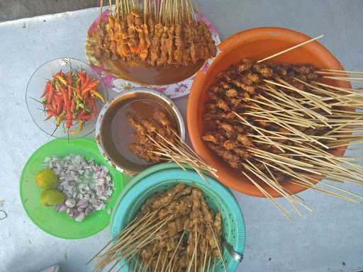 Warung Sate Soraya 4