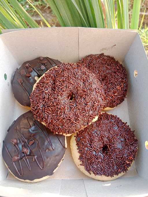 Aska Donat Salatiga 4