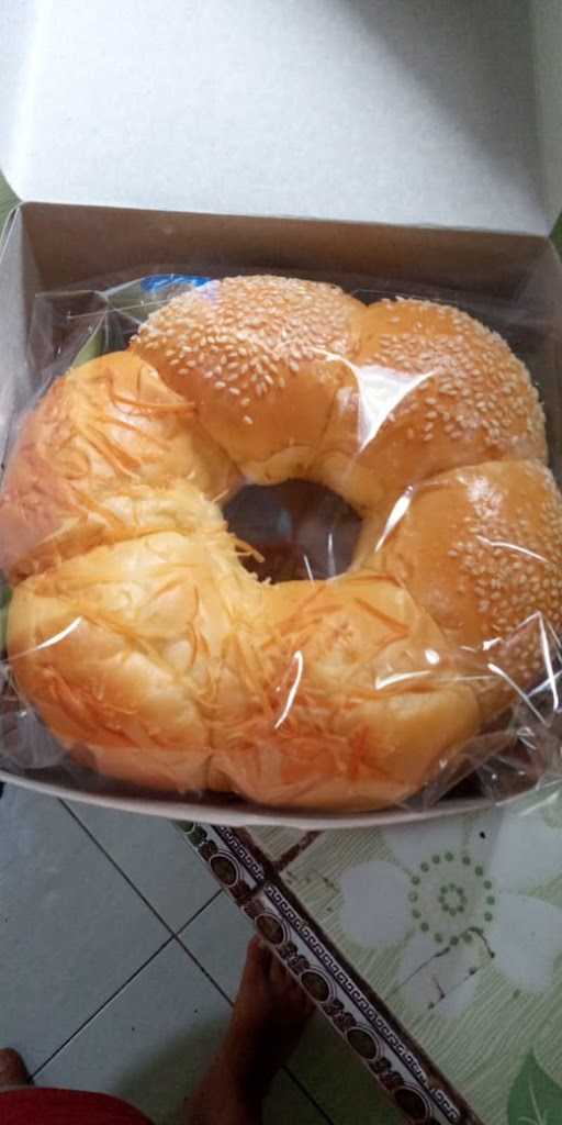 Dennis Bakery Salatiga 3