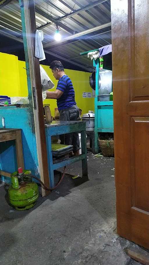 Nasi Goreng Pak Run Semowo 4