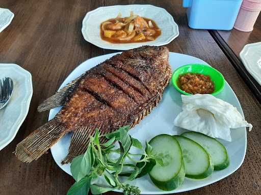 Warung Makan Toeman 5