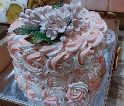 Anik Sungkar Cake & Bakery 4