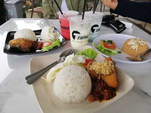 Tebing Cafe Lamongan 8