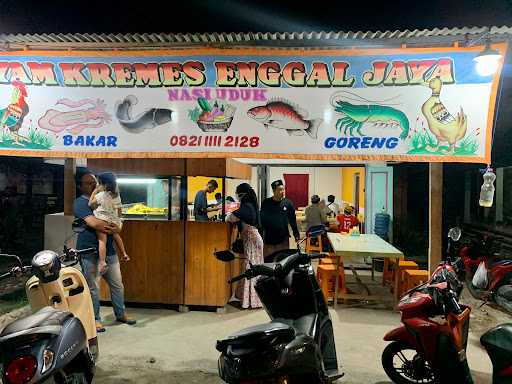 Ayam Kremes Enggal Jaya 9