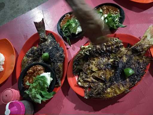 Ikan Bakar 99 3