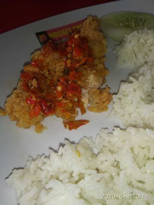 Rocket Chicken Paciran 3