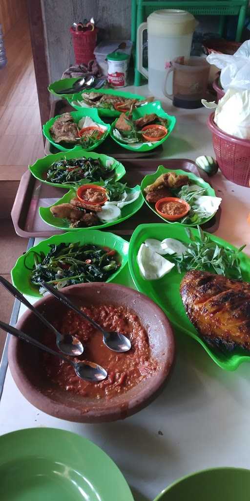 Warung Makan Ehem 3