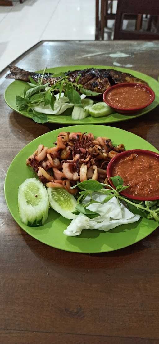 Warung Mekar Jaya 3 9