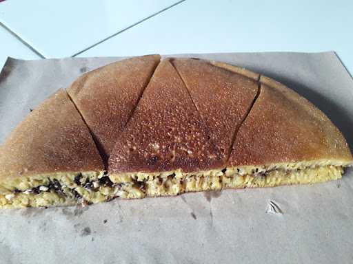 Martabak Manis Kampung Kokoncong 4