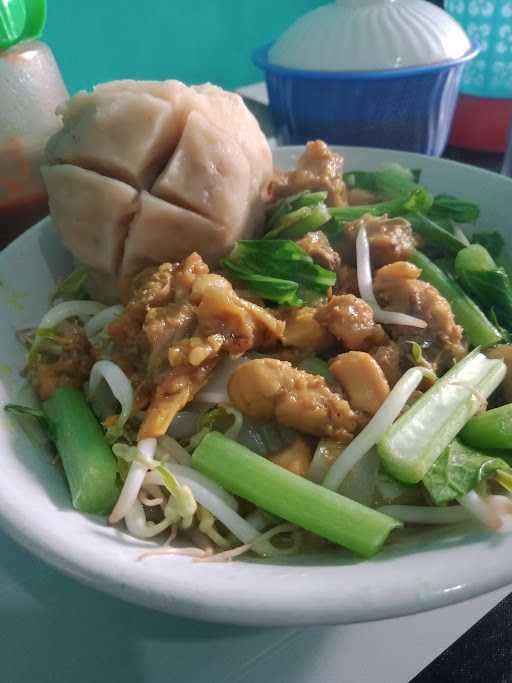 Bakso & Mie Ayam Dua Sodara 3