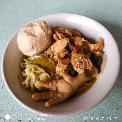 Mie Ayam Majenang (Plus Ceker) 3