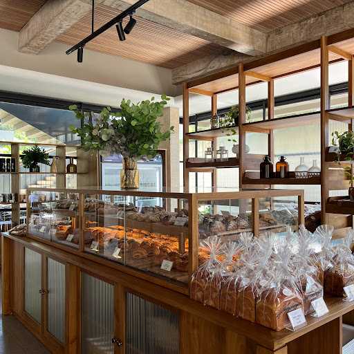 Ambrogio Patisserie - Kota Baru Parahyangan 4